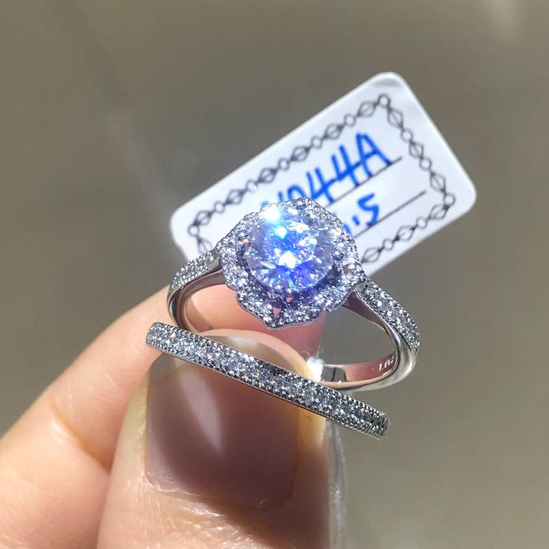 Straight arm hand-held flower women's ring S925 silver plated platinum main and secondary sets of rings, stacked and customized main stone moissanite diamond 1.0ct/secondary stone high carbon diamond